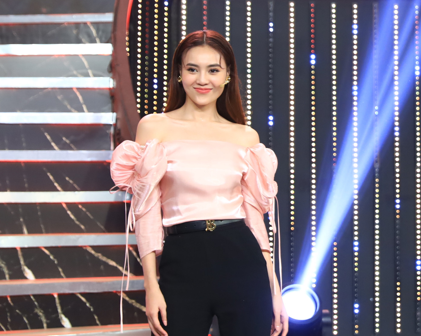 Hari Won, Lâm Vỹ Dạ chia sẻ những thầm kín trong hôn nhân ảnh 2