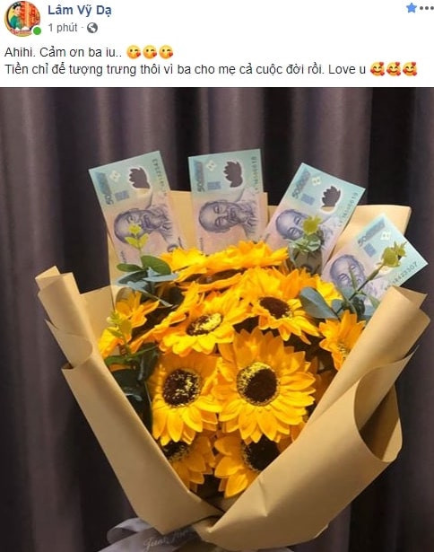3 cha con Hứa Minh Đạt đọc thơ tặng Lâm Vỹ Dạ nhân ngày 8/3 ảnh 3