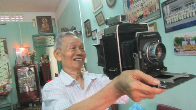 Đinh Tiến Mậu - Nhiếp ảnh gia huyền thoại của những giai nhân nổi tiếng Sài Gòn đã ra đi ảnh 1