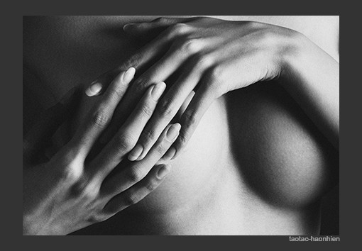 Nhiếp ảnh gia Hạo Nhiên tiếp tục bứt phá với bộ ảnh nude độc đáo ảnh 7