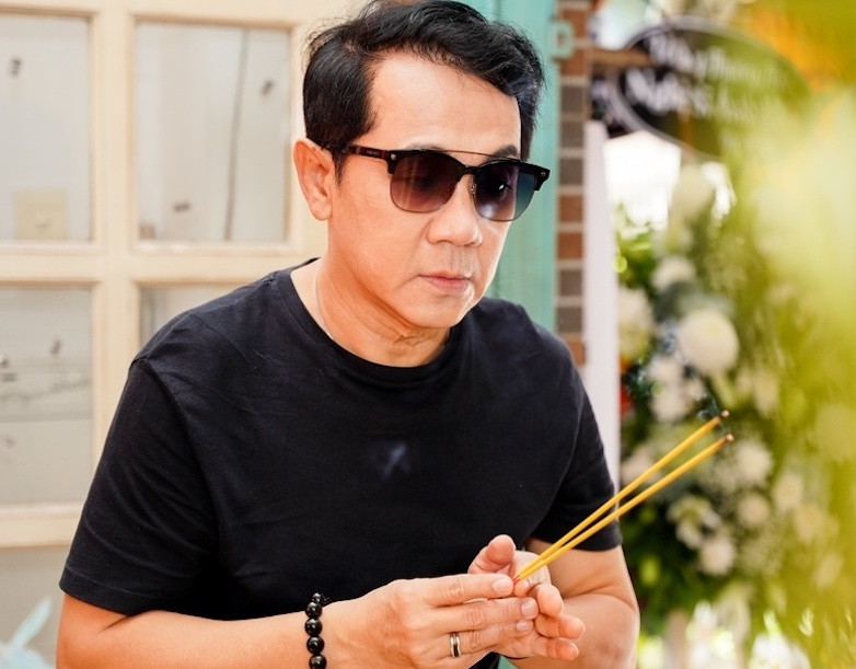 Đông đảo đồng nghiệp tới viếng nữ nghệ sỹ Ánh Hoa ảnh 2