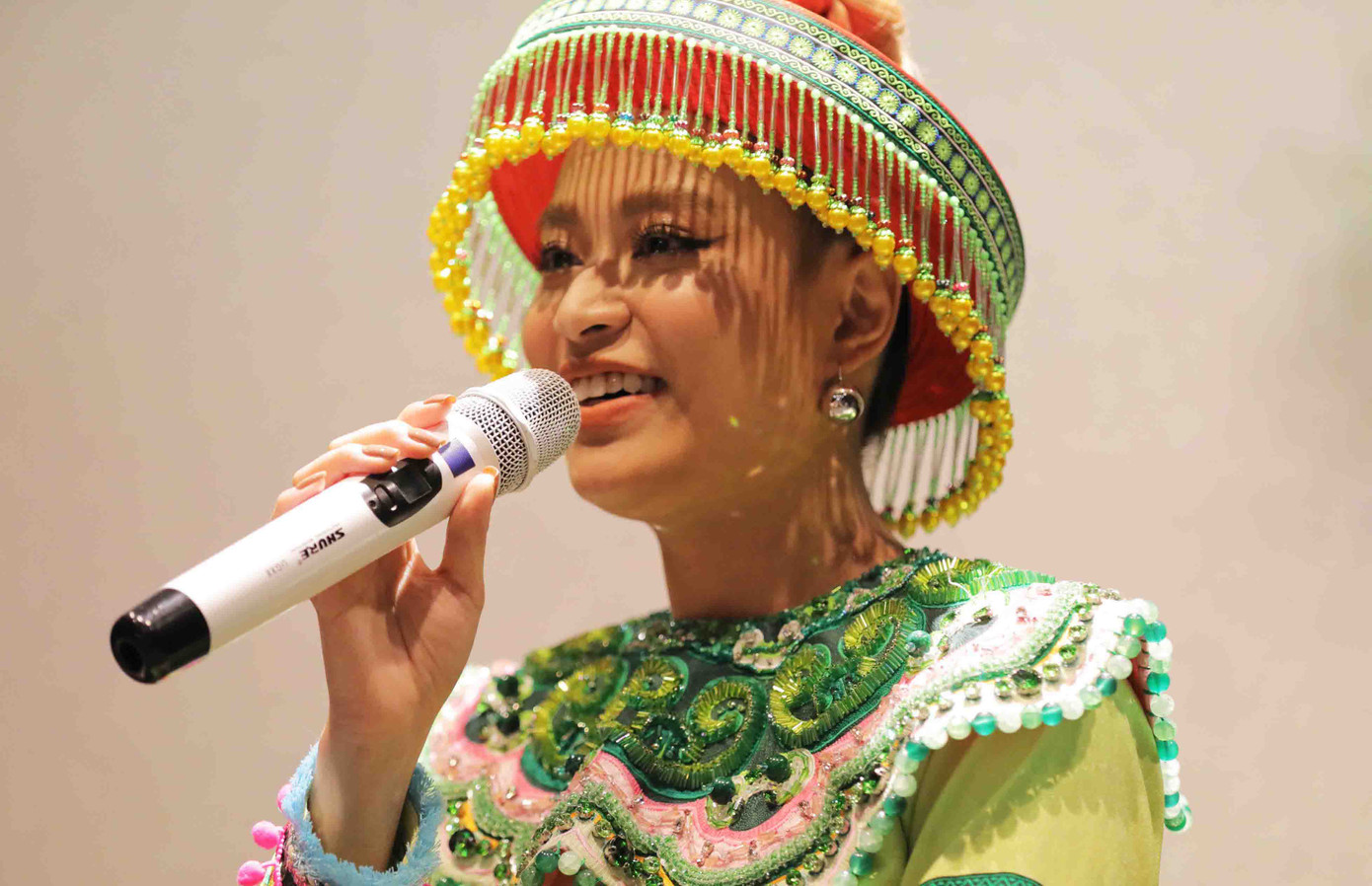 Hoàng Thuỳ Linh vượt Sơn Tùng M-TP, Jack & KICM.... để giành Mai Vàng 2019 ảnh 1