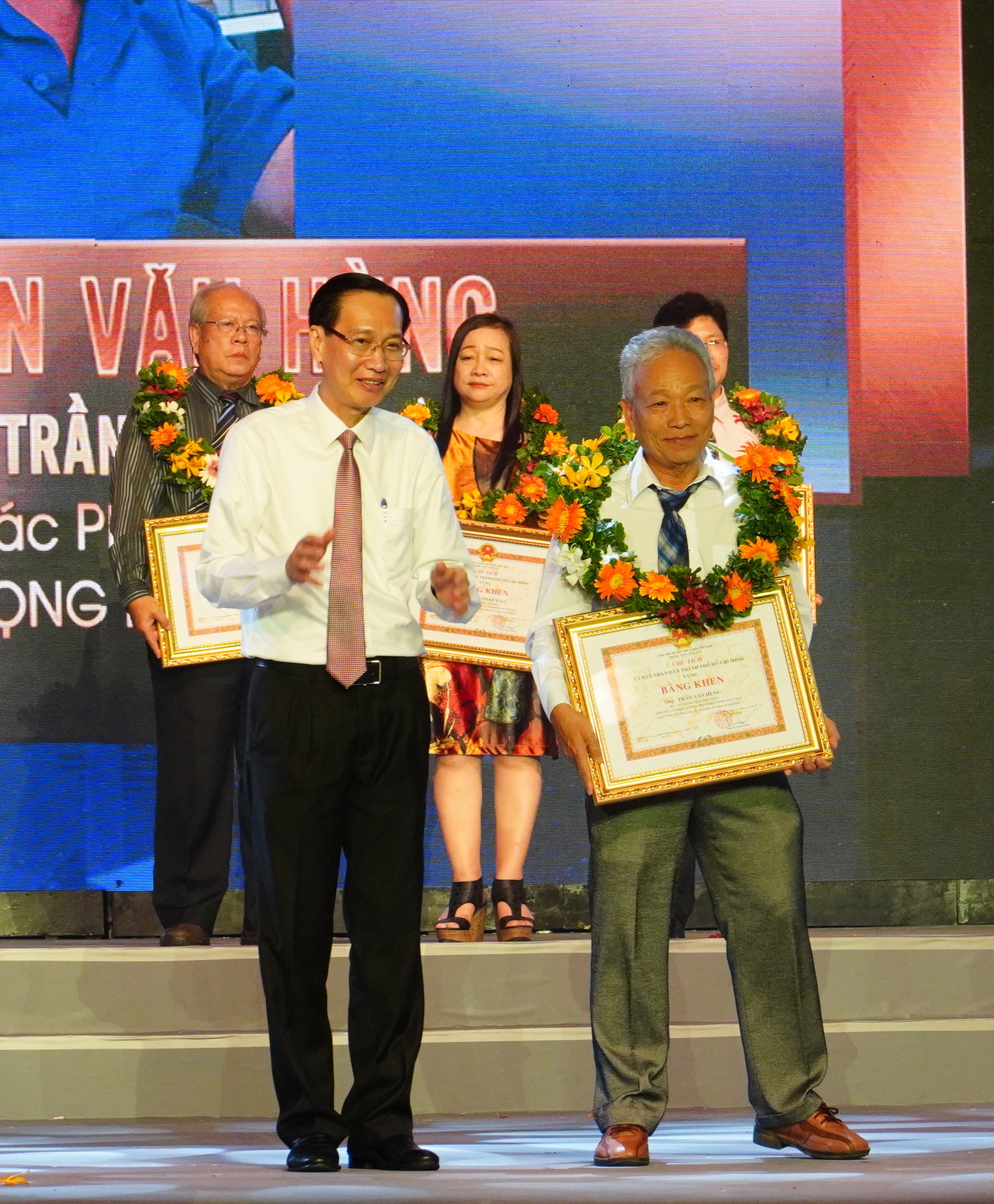 Tác phẩm viết về những người xây dựng tuyến metro đầu tiên tại TPHCM giành giải A ảnh 1