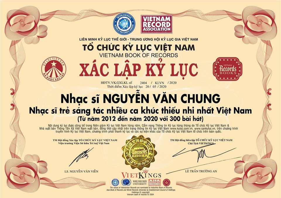 Nguyễn Văn Chung nhận kỷ lục 'Nhạc sĩ trẻ sáng tác nhiều ca khúc thiếu nhi nhất Việt Nam' ảnh 2