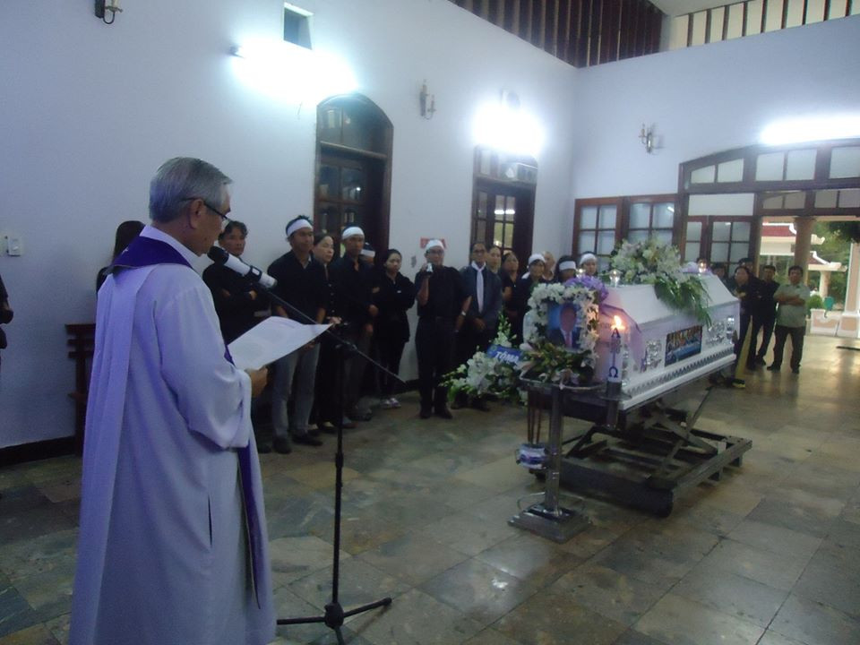 Bốn con gái ở Mỹ của nhạc sĩ 'Có phải em mùa thu Hà Nội' chưa kịp về tiễn cha lần cuối ảnh 3