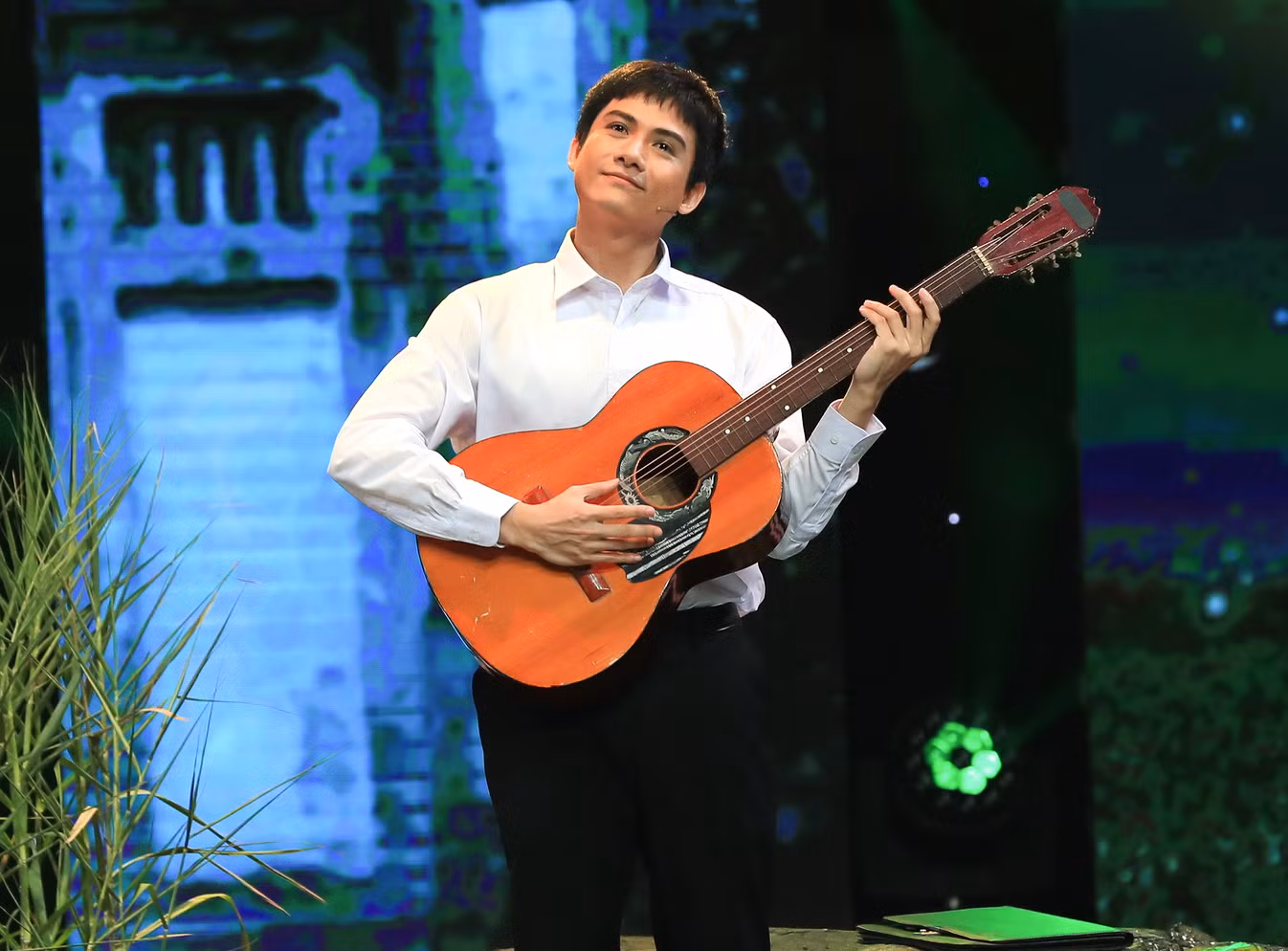 Ca sĩ Bảo Đăng từng đập đàn và khủng hoảng tinh thần khi bị khán giả chê hát dở ảnh 1