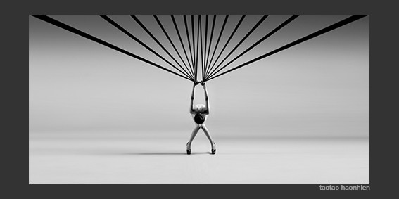 Nhiếp ảnh gia Hạo Nhiên tiếp tục bứt phá với bộ ảnh nude độc đáo ảnh 5