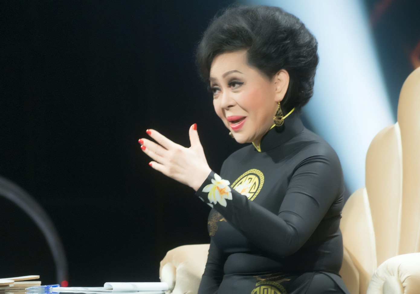 'Nữ hoàng sầu muộn' Giao Linh qua cơn 'thập tử nhất sinh' ở tuổi 71 ảnh 3