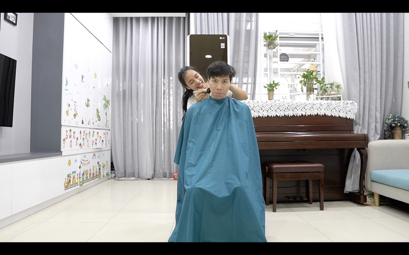 Một ngày cách ly tại nhà của gia đình nghệ sĩ Quốc Nghiệp ra sao? ảnh 4