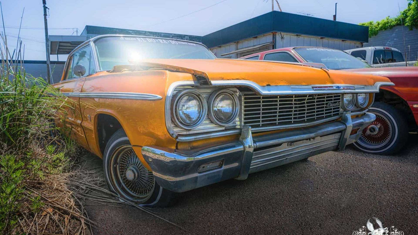 Xe cổ bị bỏ hoang sau vụ nổ hạt nhân ở Nhật Bản ảnh 3