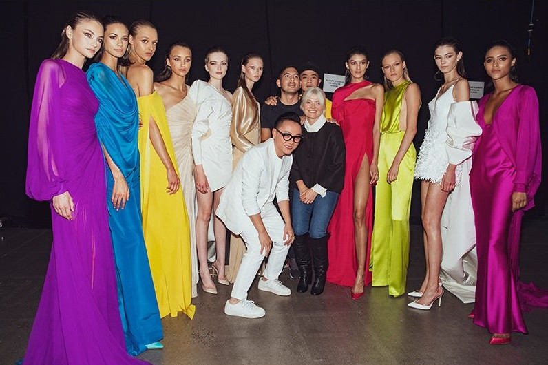 Mỹ nhân nóng bỏng của “50 sắc thái” siêu gợi cảm trong thiết kế của Công Trí ảnh 4