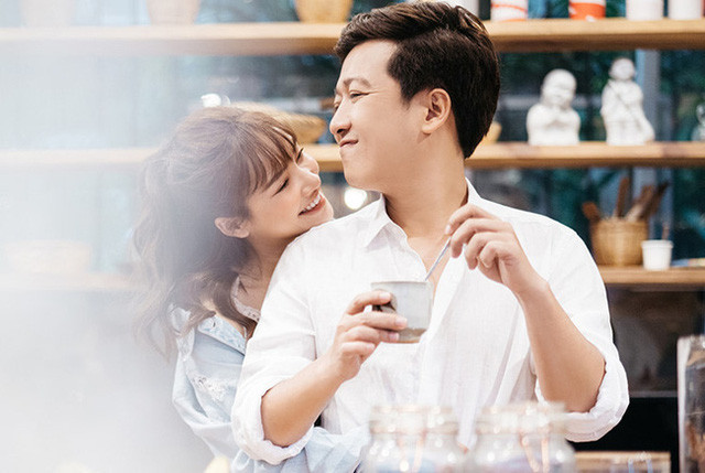 Chỉ một hành động nhỏ của Nhã Phương mà Trường Giang thành “ông chồng số hưởng” ở V-biz ảnh 8