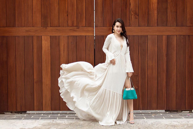 Không thể nhận ra nhân vật khoe ngực đầy nóng bỏng này là Lưu Hương Giang ảnh 10