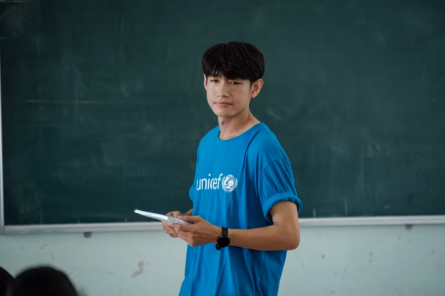 Nhờ thành công của “Vũ điệu rửa tay”, Quang Đăng được mời làm thiện nguyện cùng UNICEF ảnh 3