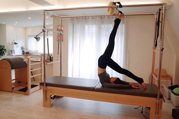 Muốn có cặp đùi săn chắc vòng eo con kiến như sao Hàn, hãy tập ngay pilates ảnh 6