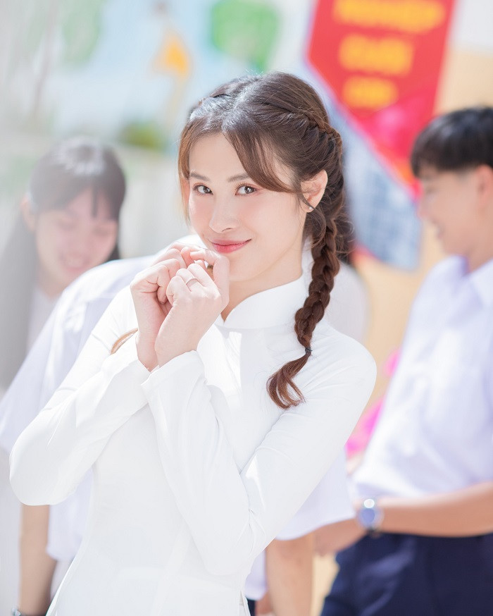 Không ngoài dự đoán, Đông Nhi lấy nước mắt khán giả với MV “Khi con là mẹ“ ảnh 1