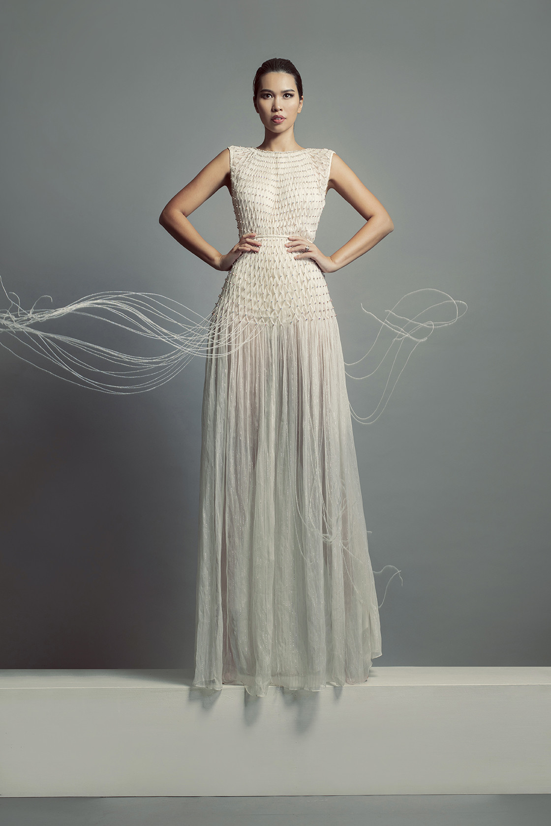 Không cần diện bikini, Hà Anh vẫn gợi cảm khó cưỡng với đường cong nóng bỏng ảnh 8