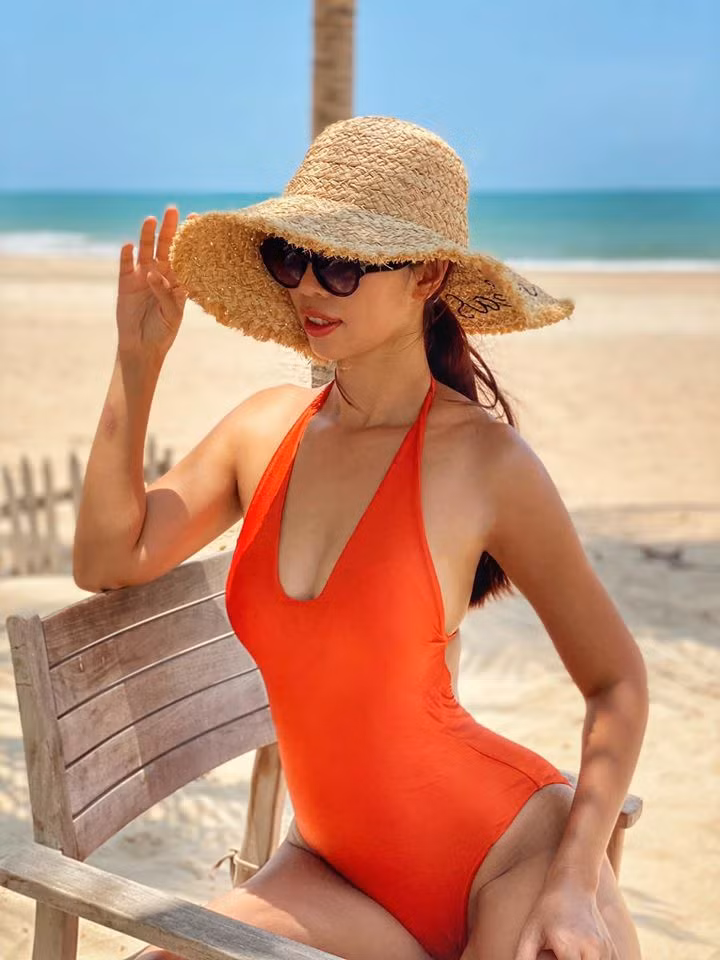 Mùa Hè chưa đến nhưng mỹ nhân Việt đua nhau khoe dáng chuẩn với bikini ảnh 5