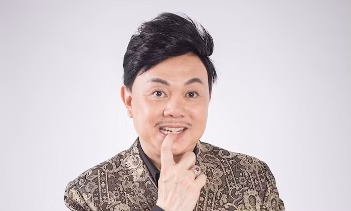 Không phải vợ hay anh trai, đây mới là người duy nhất được đón linh cữu Chí Tài ở Mỹ ảnh 4