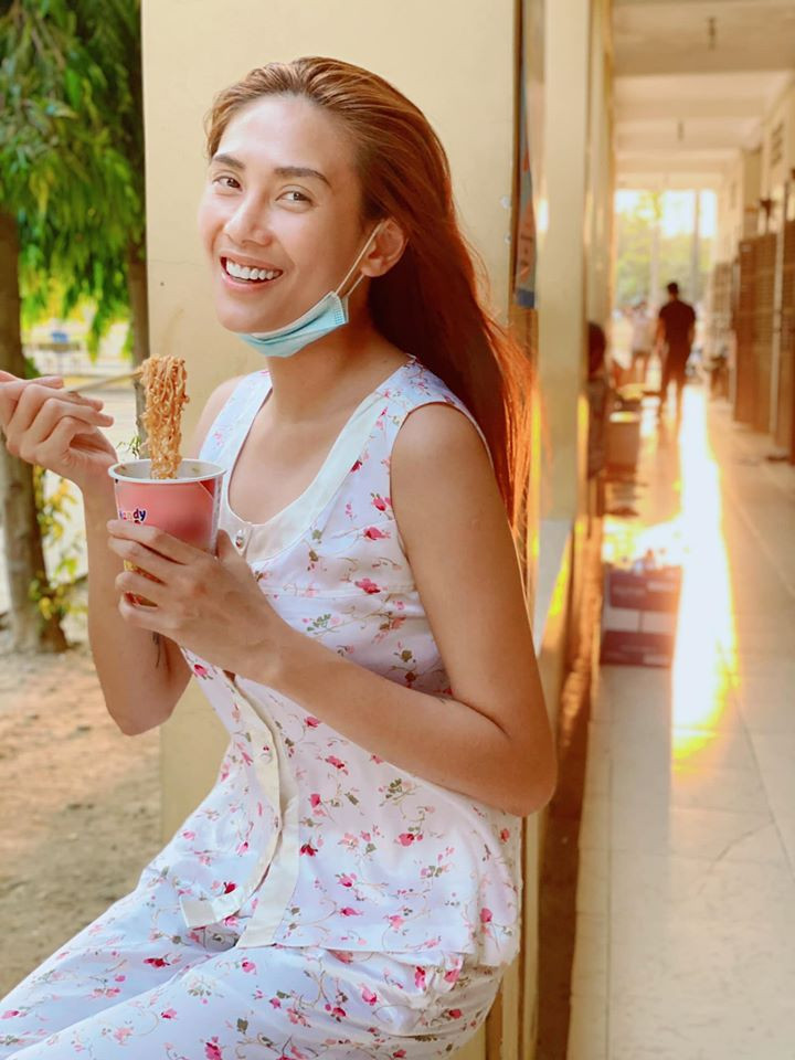 Võ Hoàng Yến chính thức hoàn thành 14 ngày đi cách ly mà vui như mở hội ảnh 1