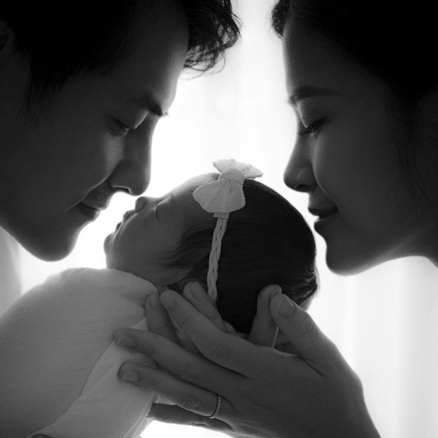 Chỉ một tháng sau sinh, Đông Nhi lấy lại dáng cực nhanh khiến ai nấy trầm trồ ảnh 2