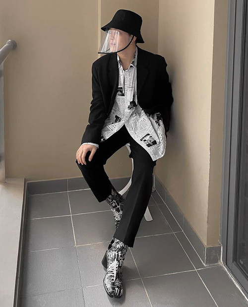 Học ngay sao Việt tuyệt chiêu đội mũ phòng dịch vừa độc đáo vừa an toàn ảnh 6