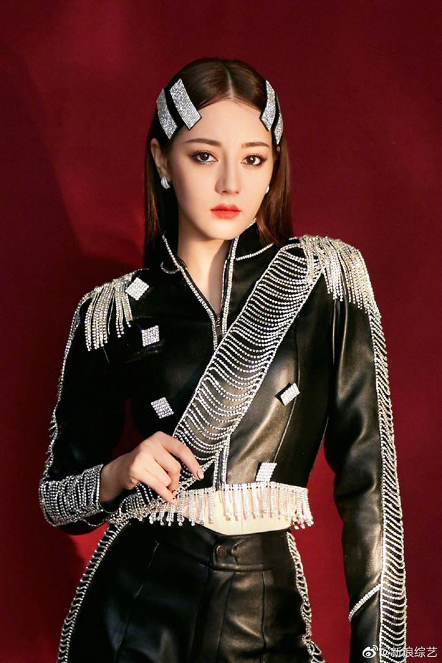 “Cú sốc” làng giải trí: Mỹ nhân kiếm được chục tỷ đồng chỉ trong một giờ xuất hiện sự kiện ảnh 7