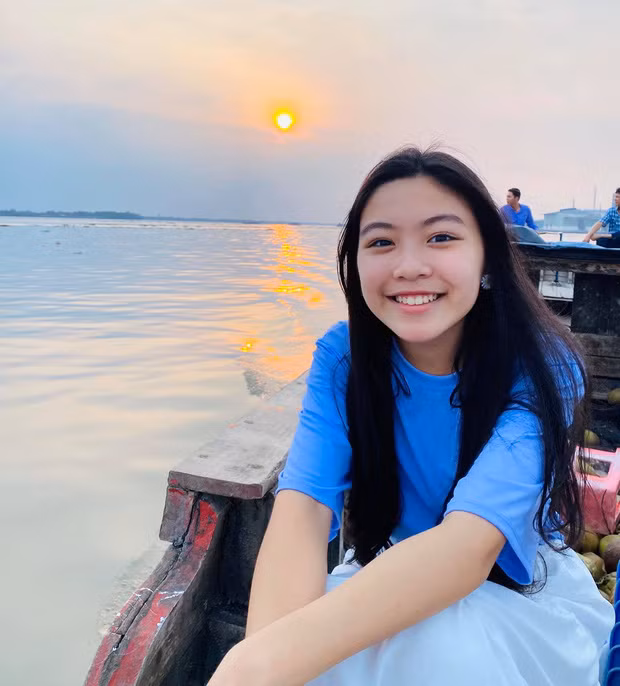 Mới 14 tuổi, con gái Quyền Linh xinh đẹp tới mức được xem là “Hoa hậu tương lai” ảnh 2
