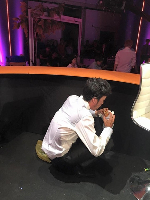 Ở nhà biệt thự, kiếm tiền tỷ mỗi tháng nhưng nhiều sao Việt ăn uống cực đơn giản ảnh 3