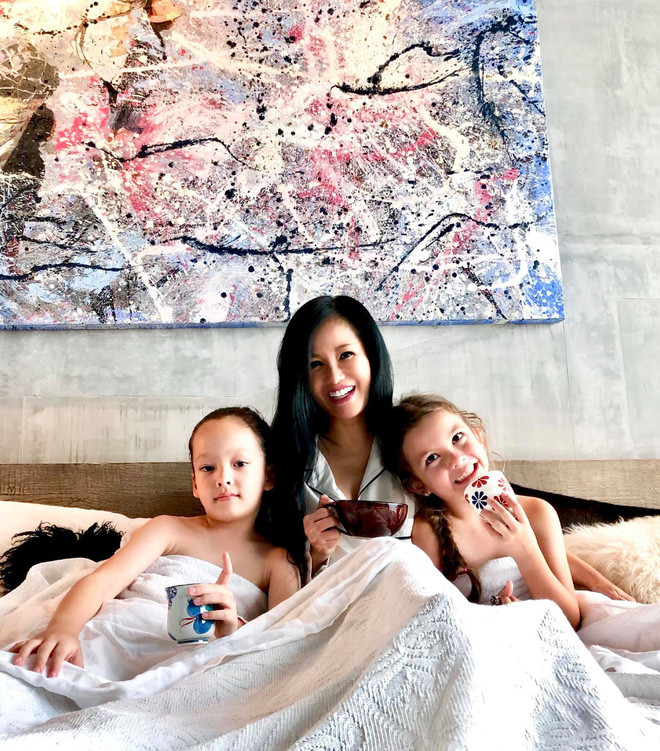 Càng lớn càng xinh đẹp, con gái của Hồng Nhung đúng là mỹ nhân trong tương lai ảnh 8