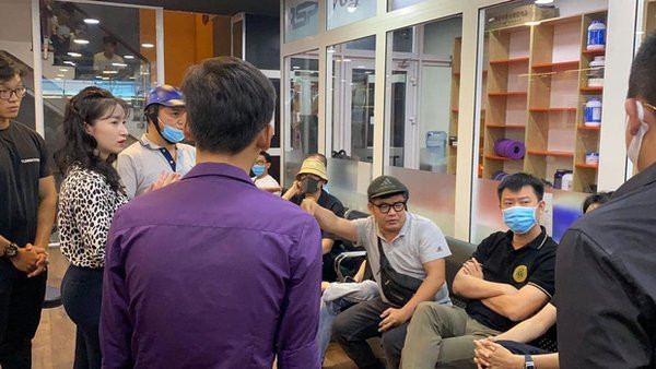 Hoài Linh, Hữu Châu dặn dò gì các nghệ sĩ đàn em khi đi đòi lại danh dự cho Chí Tài? ảnh 5