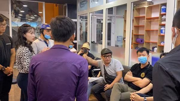 Hoài Linh, Hữu Châu dặn dò gì các nghệ sĩ đàn em khi đi đòi lại danh dự cho Chí Tài? ảnh 5
