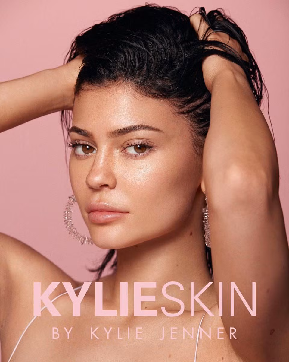 Kylie Jenner lộ bê bối giả mạo giấy tờ, lừa gạt để thành “tỷ phú tự thân” ảnh 3