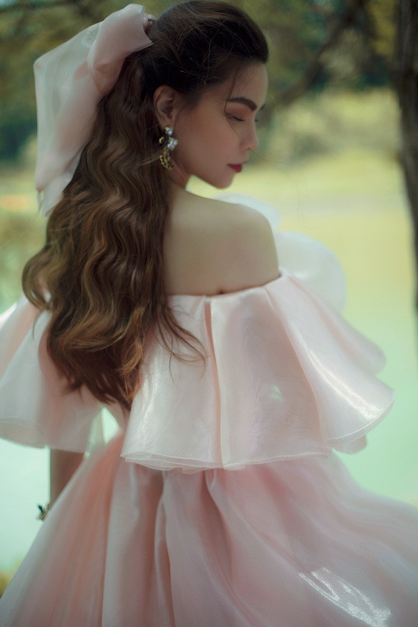 Không thể ngờ dù bụng bầu đã lớn, Hồ Ngọc Hà vẫn mạo hiểm làm điều này cho album mới ảnh 7