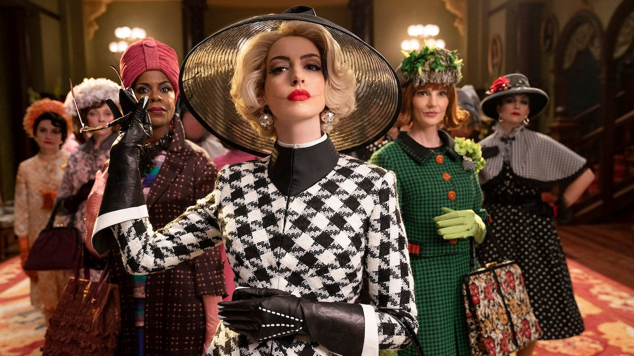 Không còn là bà già cưỡi chổi, phù thủy thế kỷ 21 toàn mỹ nhân xinh đẹp nóng bỏng ảnh 10