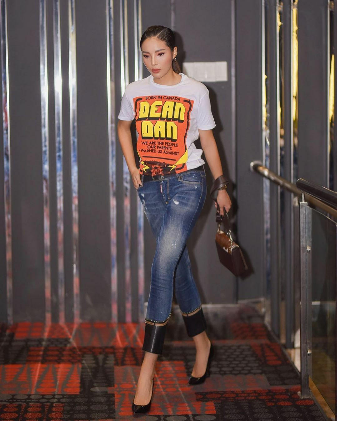 Những chiếc quần jean sao Việt thì thích, còn người thường chỉ nhìn chứ không dám mặc ảnh 6