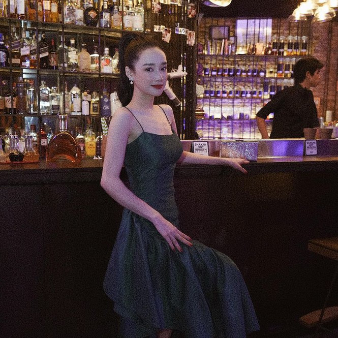 Tài giỏi như Nhã Phương, vóc dáng siêu gầy nhưng vòng 1 vẫn căng tràn nóng bỏng ảnh 6