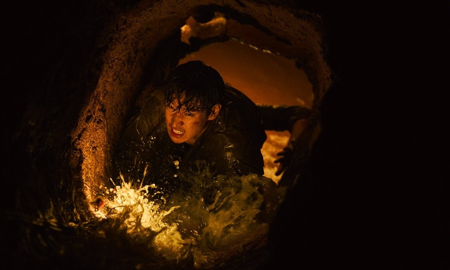 Thật bất ngờ khi điện ảnh Hàn đã tham gia dòng phim về những kẻ cướp mộ cổ ảnh 2