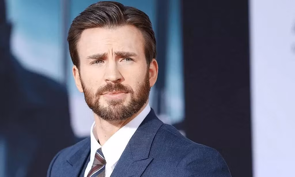 Chris Evans hụt vai và hàng loạt sự thật không ngờ về siêu phẩm tận thế Greenland ảnh 4
