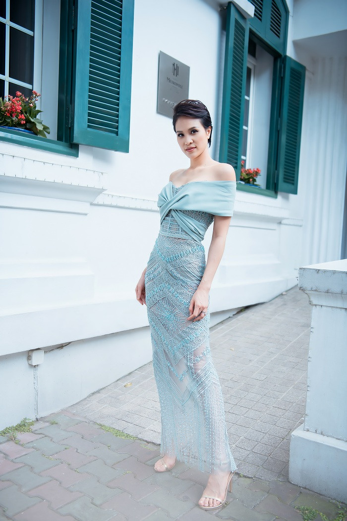 Sinh con chưa đầy 6 tháng, siêu mẫu Phương Mai đã lấy lại vóc dáng nuột nà ảnh 1