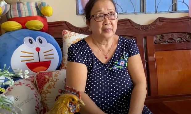 Mẹ của ca sĩ Vân Quang Long. Vì sao gia đình ca sĩ Vân Quang Long không đưa thi hài anh từ Mỹ về Việt Nam? ảnh 5