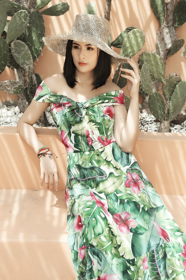 Hiếm hoi lắm mới thấy Ngọc Hân hóa quý cô cổ điển khoe đường cong mềm mại ảnh 14