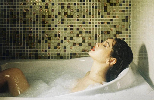 Chi Pu tiết lộ cái giá phải trả khi miệt mài luyện tập piano từ năm 4 tuổi ảnh 1