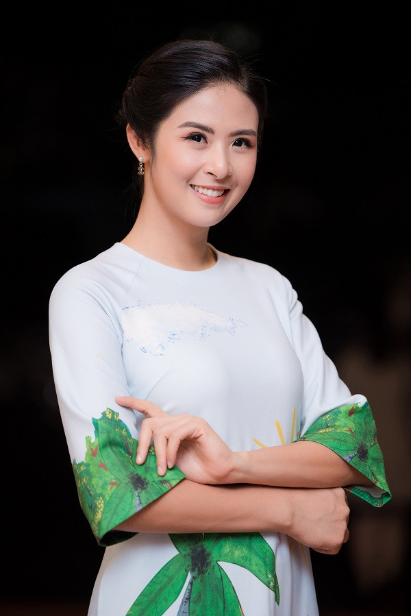 Sau hai tháng kiên trì giảm cân, Ngọc Hân đã đủ tự tin mặc đồ bó khoe vóc dáng thanh mảnh ảnh 6