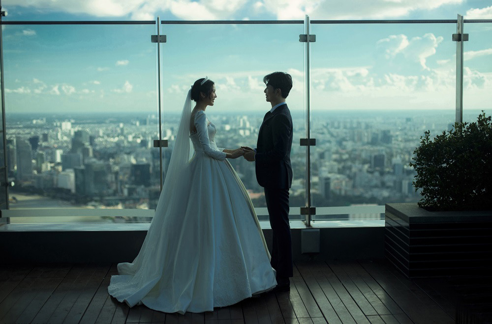 Gây sốc như Thúy Vân: Khoe tin vui đang mang bầu, ngay trong đám cưới ảnh 1