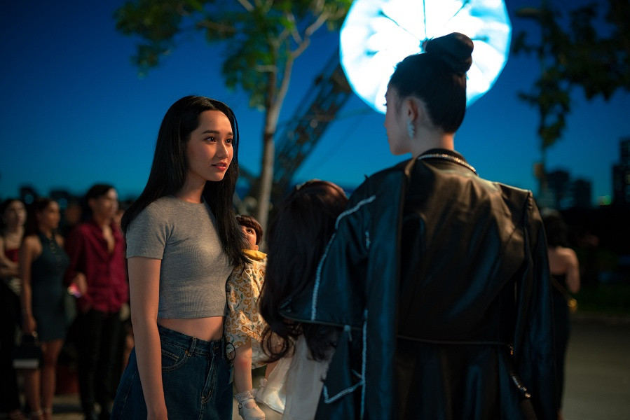 Lần đầu tiên góc khuất hậu trường showbiz Việt được “lật mở” trên màn ảnh rộng ảnh 10