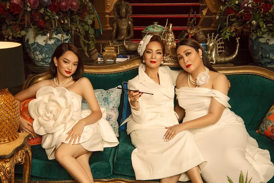 Hồng Vân, Lê Khanh, Kaity Nguyễn hóa chị em sang chảnh trong “Gái già lắm chiêu” phần mới ảnh 3