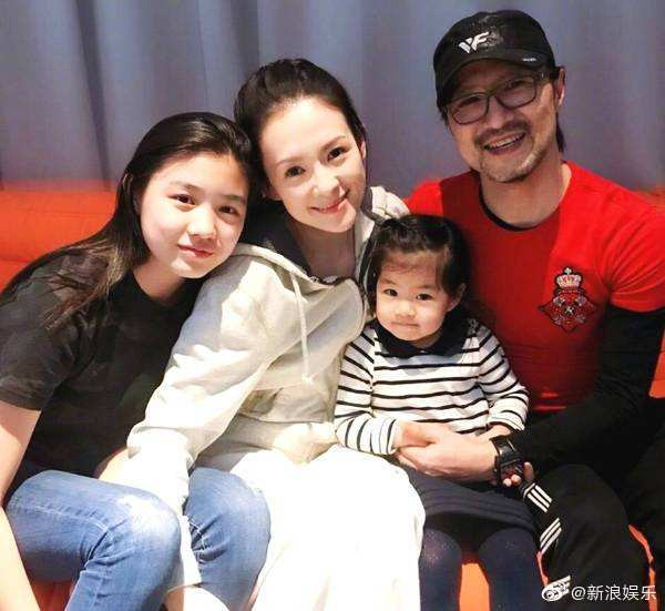 Chấp nhận làm vợ bốn, ngờ đâu Chương Tử Di vẫn ê chề vì chồng quá đào hoa ảnh 2