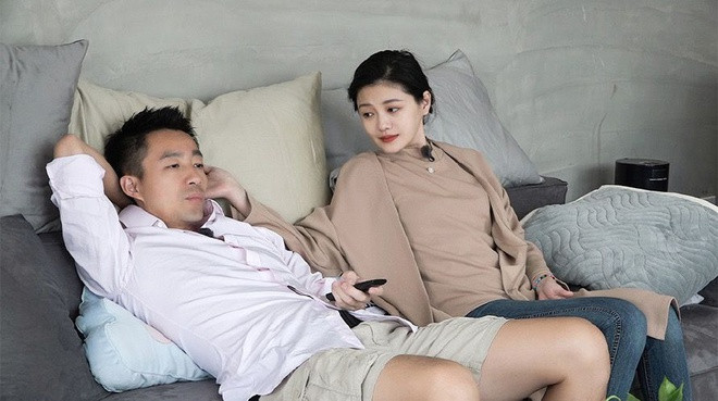 Kinh doanh thua lỗ, tham gia show truyền hình “cứu cánh” Từ Hy Viên và Uông Tử Phi ảnh 1