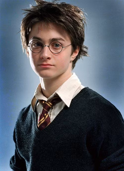 Hóa tù nhân vượt ngục, Daniel Radcliffe không còn là “cậu bé phù thủy” mà bạn biết ảnh 1